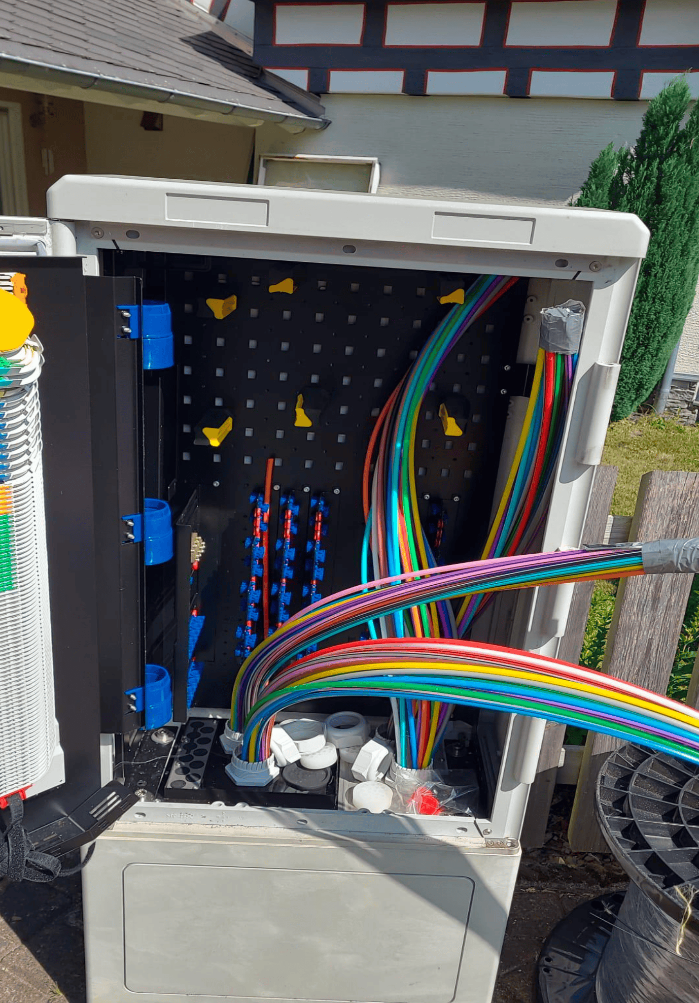 Ausführung von Glasfaserarbeiten im Feld